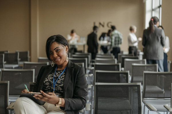 Décryptage des termes comptables clés : Guide essentiel pour comprendre la finance